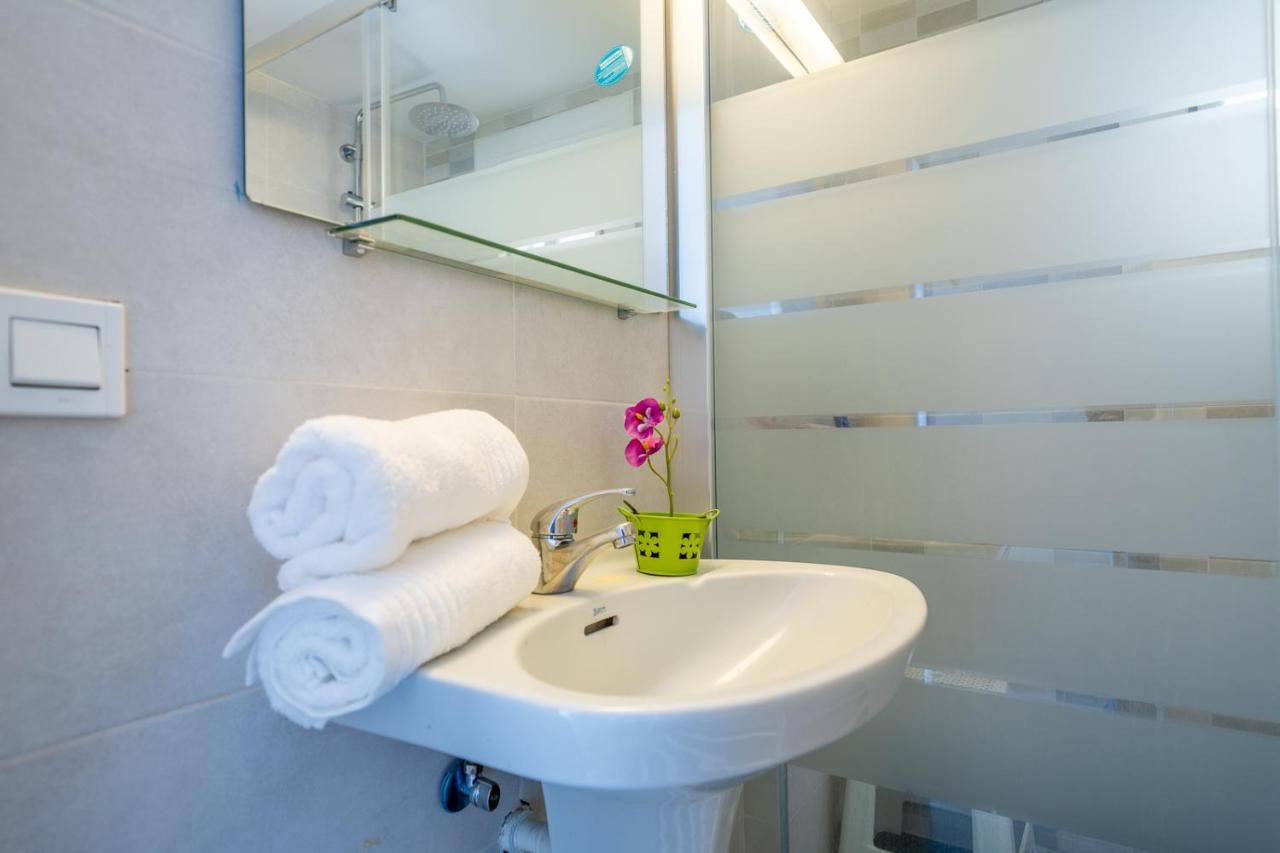Villa Vista Lux, Piscina Privada Y Zona Exterior Con Vista Mar 滨海托萨 外观 照片